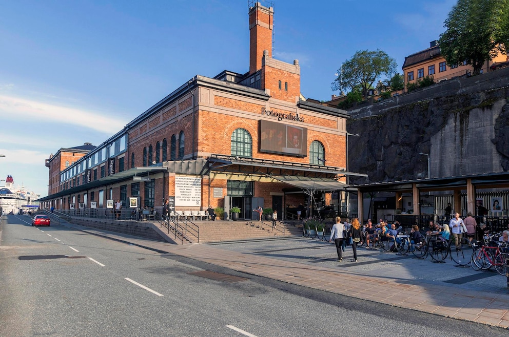 10. Fotografiska – das Fotomuseum in Stockholm zeigt Ausstellungen zeitgenössischer Fotografie und befindet sich im ehemaligen Zollhaus