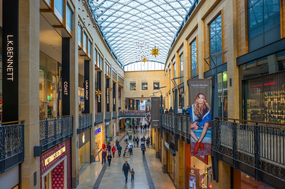 15. The Grand Arcade – die große Shopping Mall steht in der in der St. Andrew's Street in Cambridge