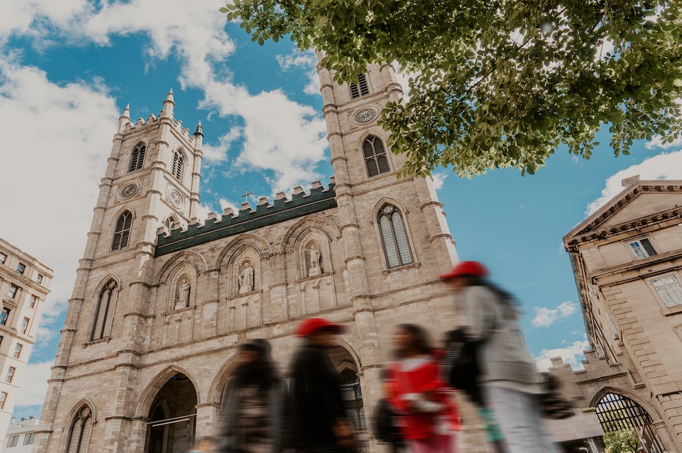 9. Notre-Dame de Montréal – die römisch-katholische Basilika in Montréal wurde 1829 eröffnet