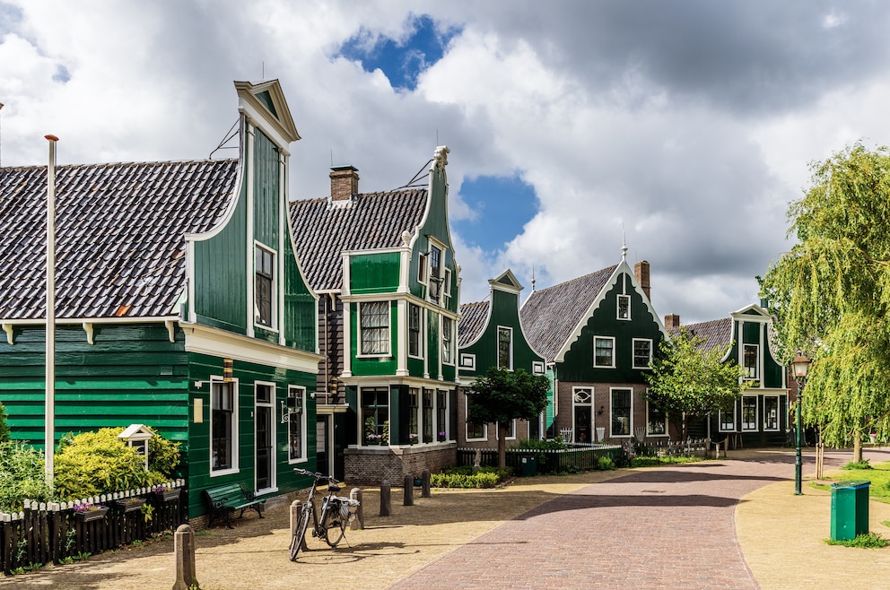 6. Die Niederlande des 17. und 18. Jahrhunderts im alten holländischen Viertel Zaanse Schans in der Gemeinde Zaanstad erleben