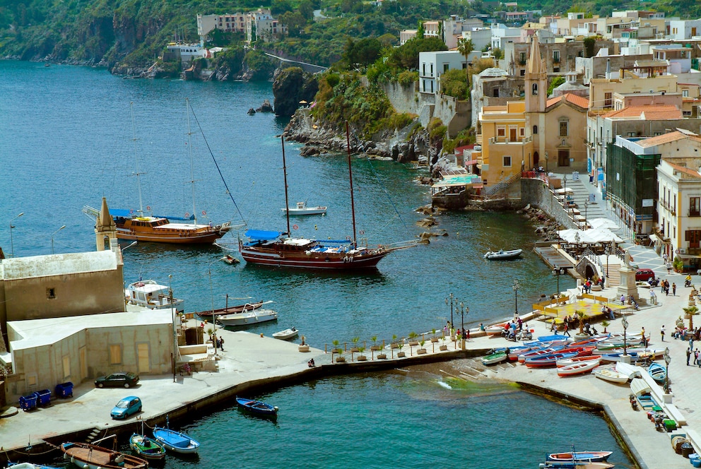 Die Hauptinsel Lipari lohnt sich auf jeden Fall für einen Besuch