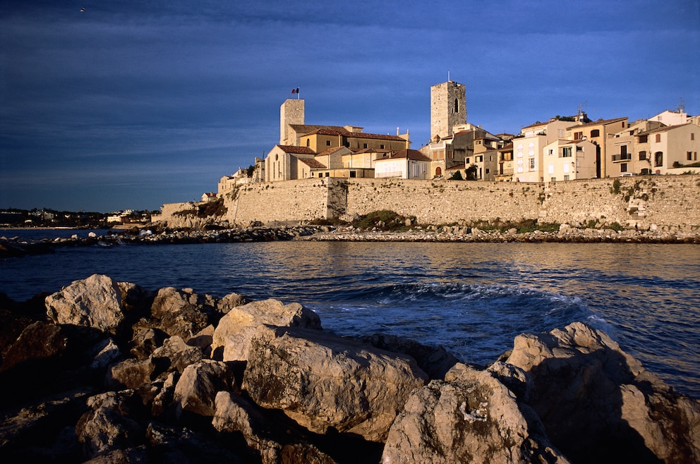 Kathedrale und Schloss in Antibes