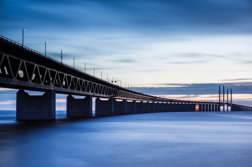 5. Öresundbrücke – die Schrägseilbrücke ist die weltweit längste ihrer Art für den kombinierten Straßen- und Eisenbahnverkehr