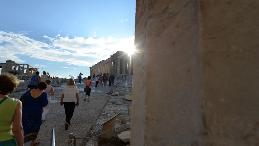 Neue Regeln gegen das Touristen-Chaos auf der Akropolis 