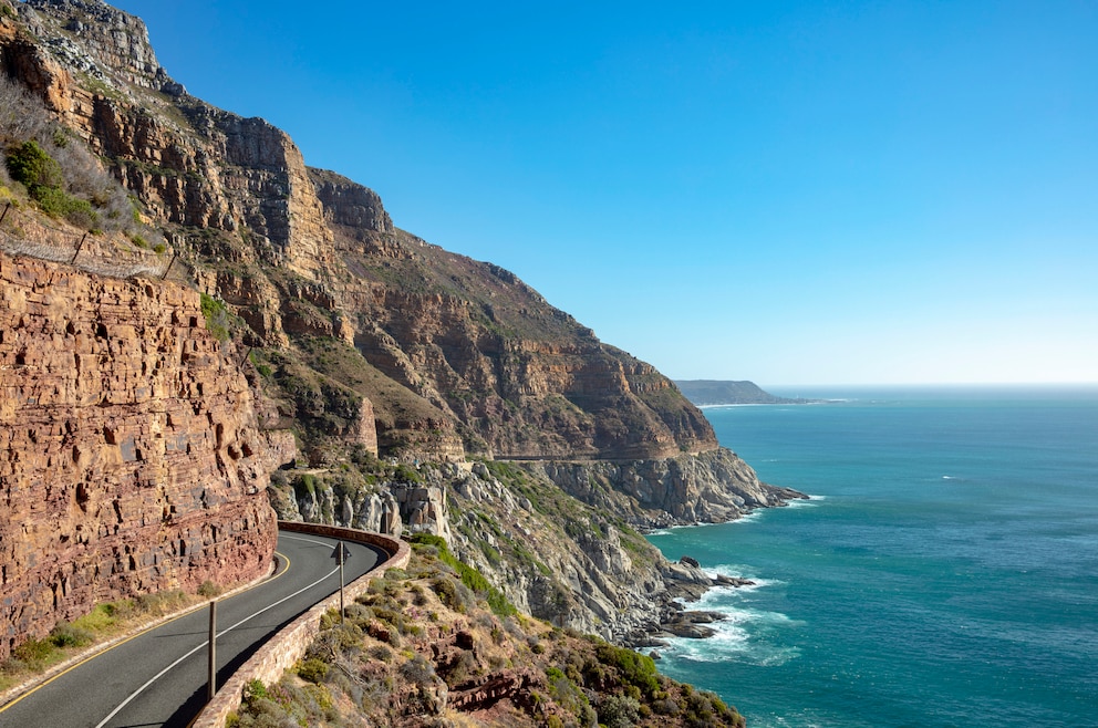 5. Eine Fahrt auf dem Chapman's Peak Drive unternehmen und die spektakuläre Aussicht genießen