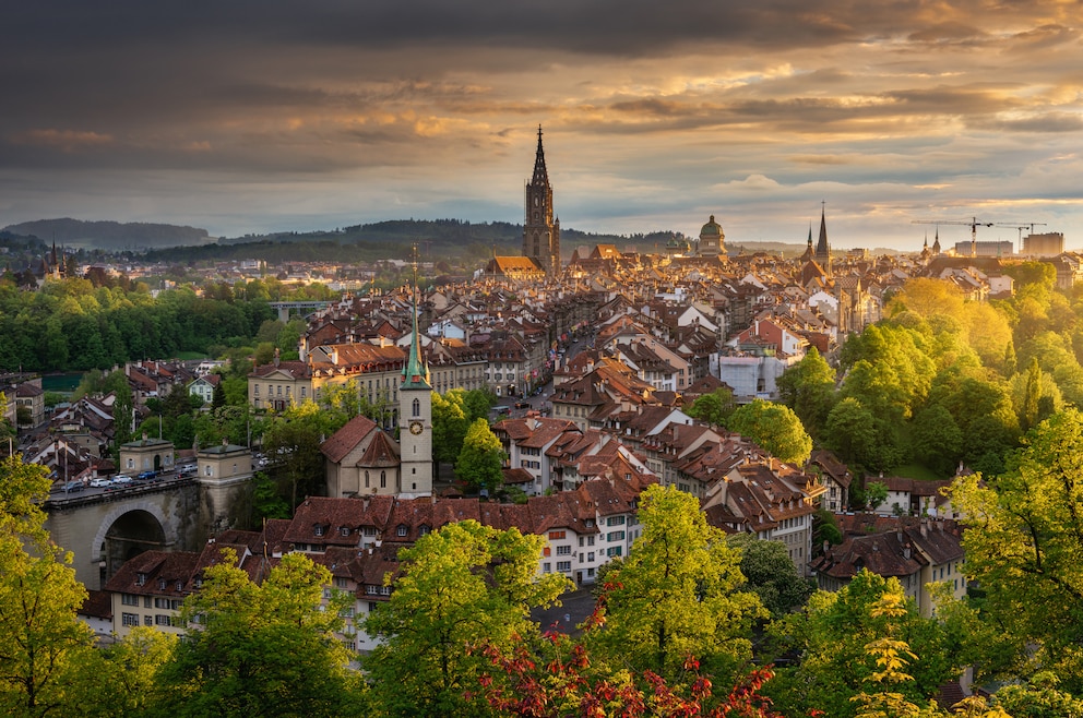 6. Bern – die Hauptstadt der Schweiz ist besonders wegen ihrer Altstadt, die zum UNESCO-Weltkulturerbe gehört, beliebt