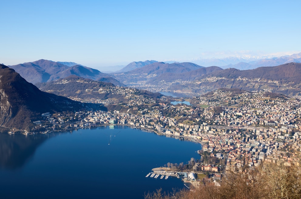 10. Lugano – die Stadt im Süden der Schweiz und italienischsprachigen Kanton Tessin ist für ihre Mischung aus schweizerischer und mediterraner Kultur bekannt