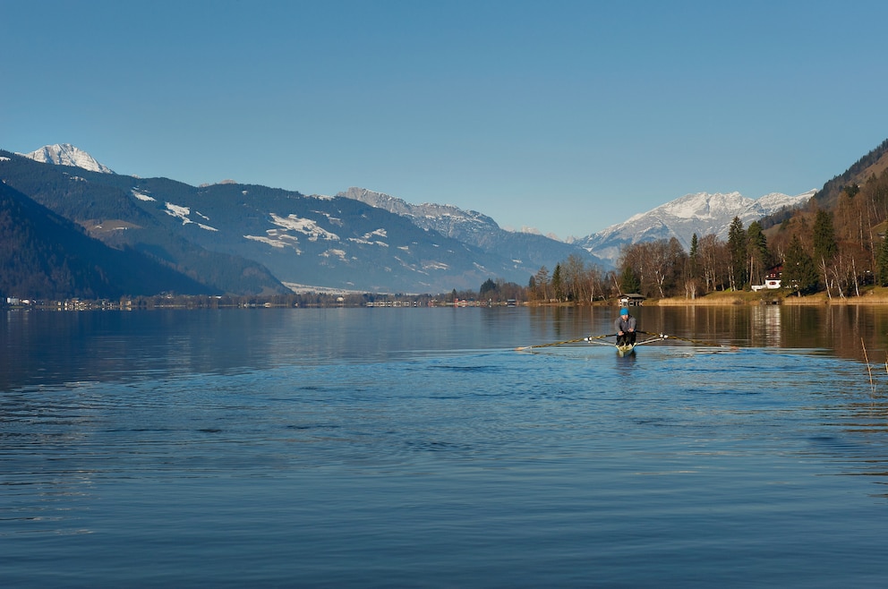 10. Den Zeller See mit dem Boot erkunden