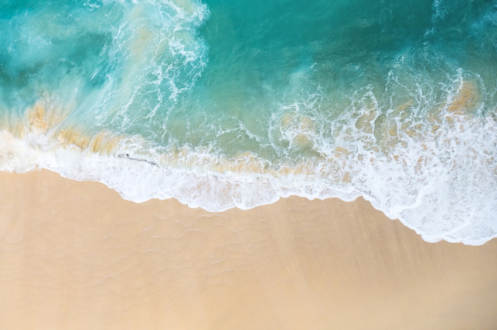 4. An diversen Traumstränden liegen und entspannen, zum Beispiel am Echo Beach, Thomas Beach oder Blue Lagoon Beach – und den Bali-Lieblingsstrand finden