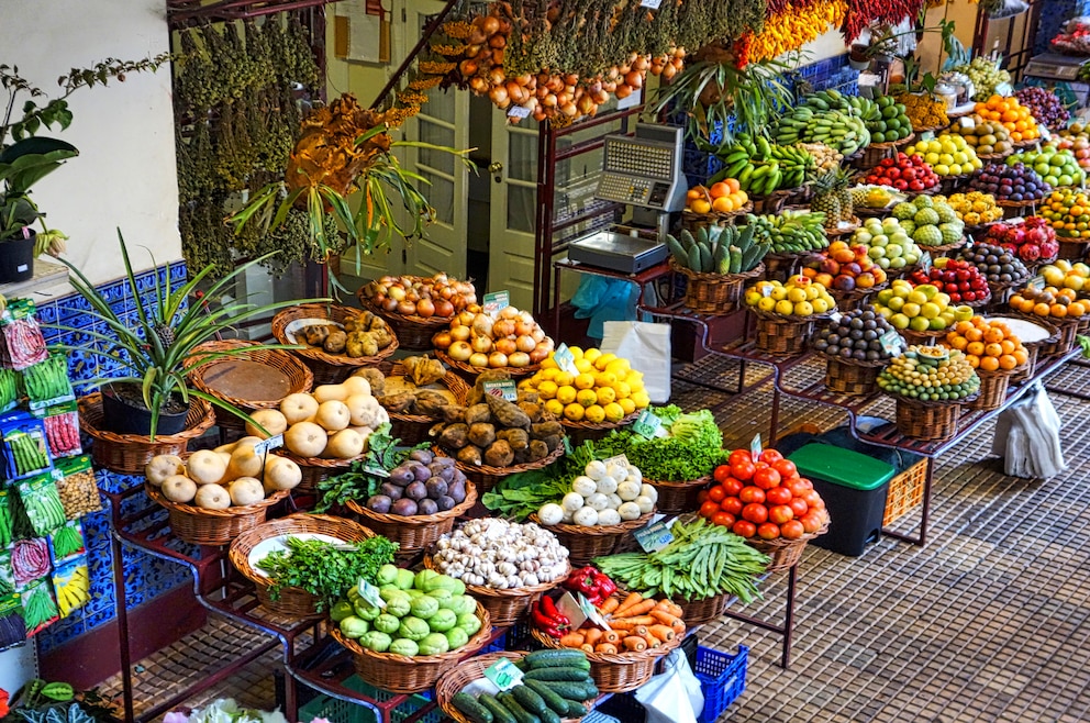 5. Mercado dos Lavradores – die beliebte Markthalle in Funchal steht unter Denkmalschutz