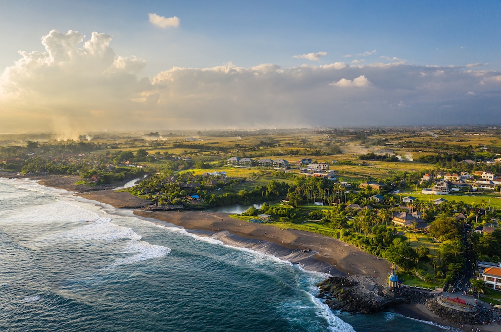 2. Canggu – das Dorf  ist ein beliebter Urlaubsort an der südwestlichen Küste der Insel und unter anderem wegen seiner Surfmöglichkeiten und alternativen Lebensarten beliebt