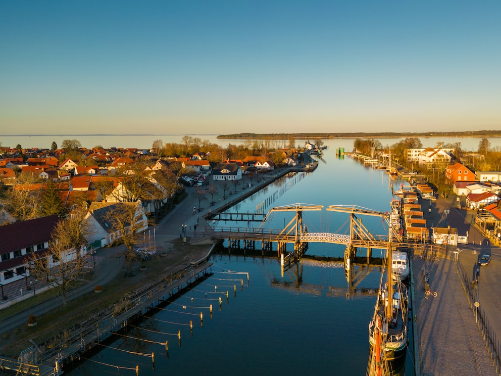 Die Zugbrücke in Wieck bei Greifswald.