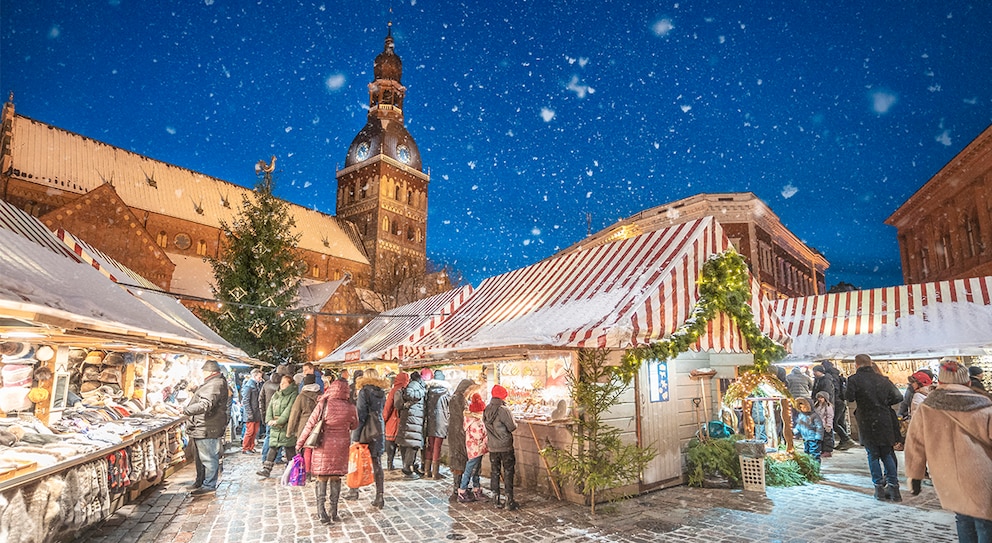 Der Weihnachtsmarkt in Riga ist ebenso in Europa auf den oberen Plätzen