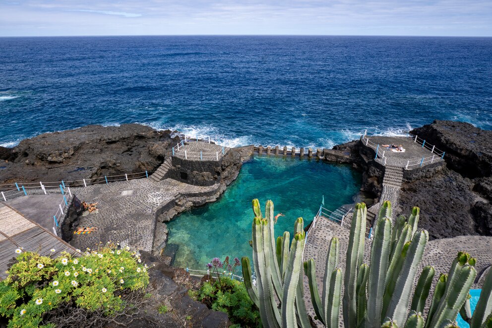 Naturschwimmbad Charco Azul auf der Kanarischen Insel La Palma