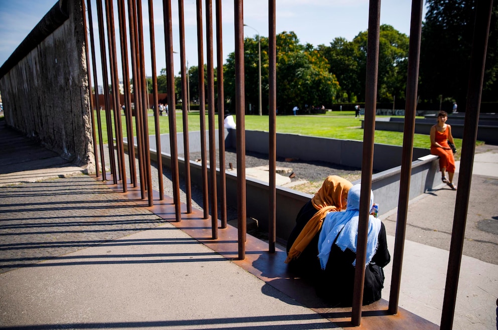 9. Gedenkstätte Berliner Mauer – der Erinnerungsort gedenkt der Teilung Berlins sowie der Todesopfer an der Berliner Mauer