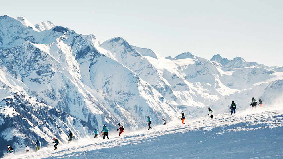 Wunderschöne Skilandschaften verspricht Nachbar Österreich, die zu einem ganz besonderen Skiurlaub einladen