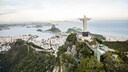 Die monumentale Christusstatue auf dem Corcovado in Rio de Janeiro ist eins der beliebtesten Ziele vieler Brasilien-Urlauber