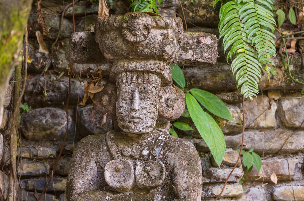 2. Eintauchen in die Welt der Maya in Copán – in der Ruinenstätte und im Maya-Skulptur-Museum