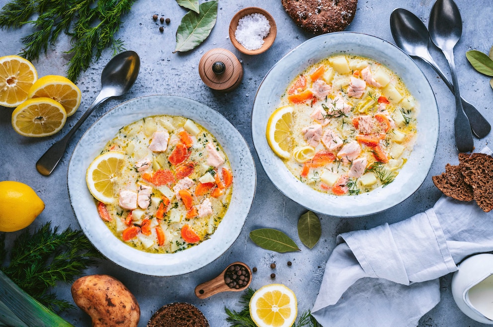 7. Die traditionelle finnische Küche kosten (im Bild: Lohikeitto, finnische Lachssuppe)