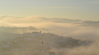 Nebel, wie hier früh am Morgen an der Westalgarve, gibt es im Winter häufig in Portugal