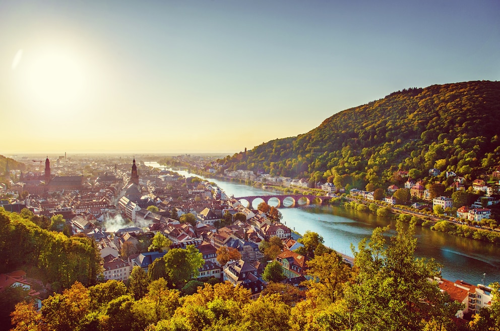 10. Heidelberg – die Großstadt in Baden-Württemberg liegt am Neckar im Südwesten Deutschlands und für ihre altehrwürdige Universität aus dem 14. Jahrhundert bekannt