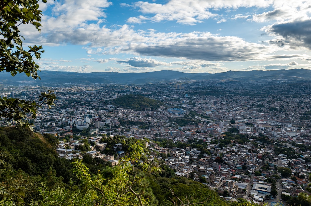 3. Tegucigalpa – die Hauptstadt von Honduras hat rund 1,2 Millionen Einwohner und ist die größte Stadt des Landes
