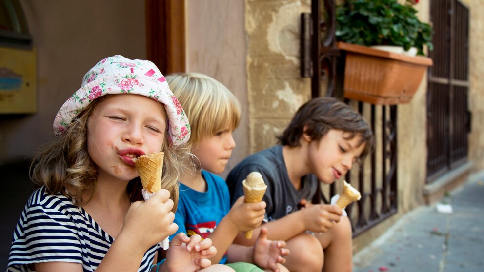 Sonne, Eis und Meer – für Eltern und Kinder ist der Urlaub oft das Highlight des Jahres