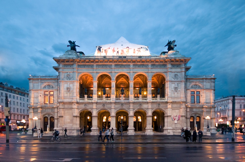 4. Wiener Staatsoper – das Opernhaus befindet sich im 1. Gemeindebezirk Wiens