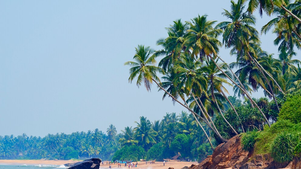 Sri Lanka mit seinen traumhaften Sandstränden ist ein wunderbares Sonnenreiseziel