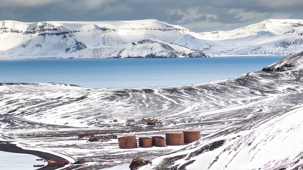 Deception Island
