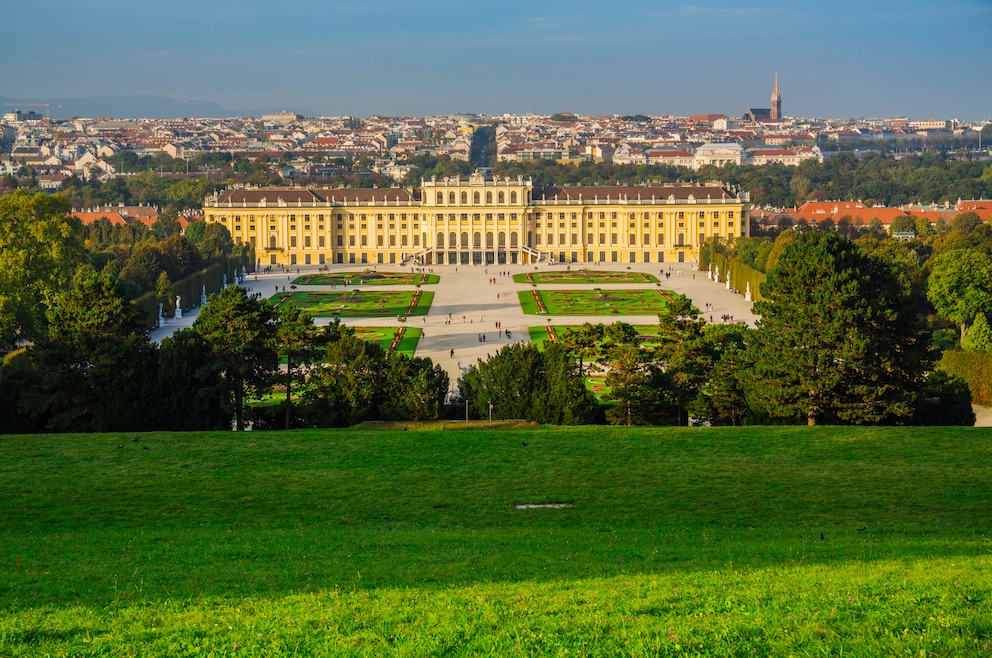 9. Einen Tagesausflug nach Schönbrunn machen – und viel Zeit für die hübsche Gartenanlage einplanen