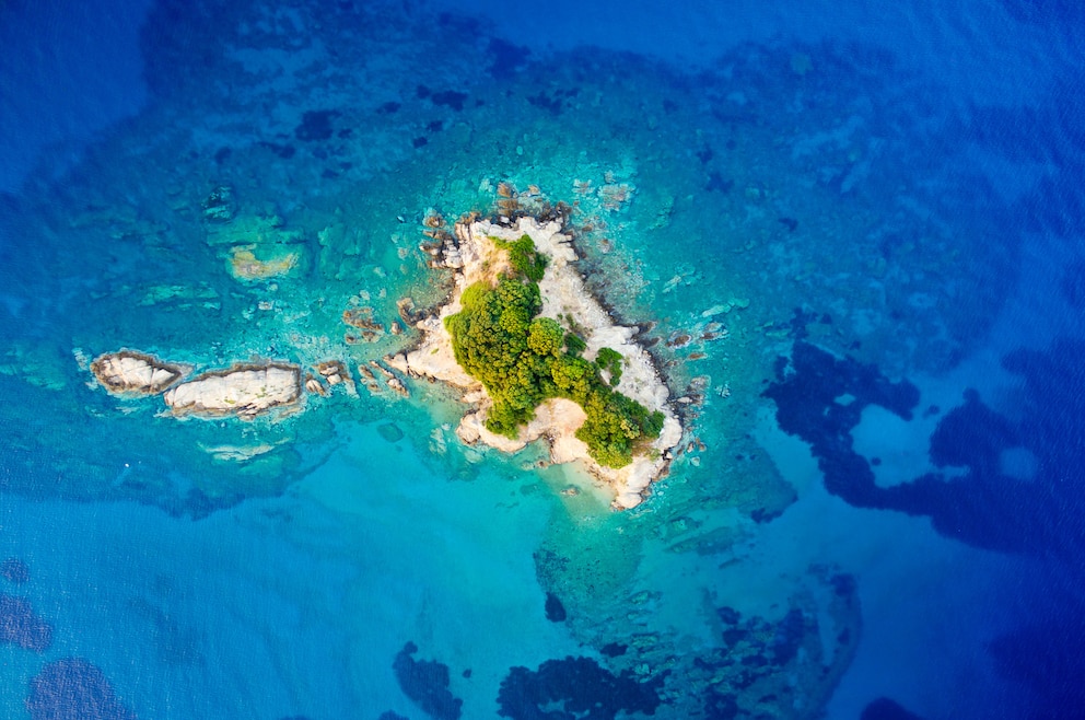 2. So viele Inseln wie zeitlich möglich beim Inselhopping entdecken und dabei die griechische Lieblingsinsel finden 