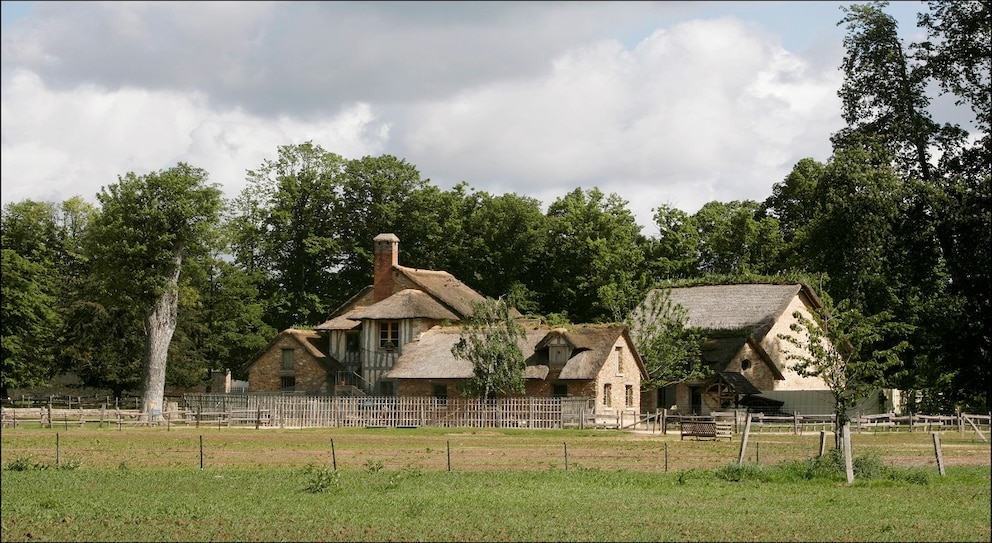 Hameau de la Reine