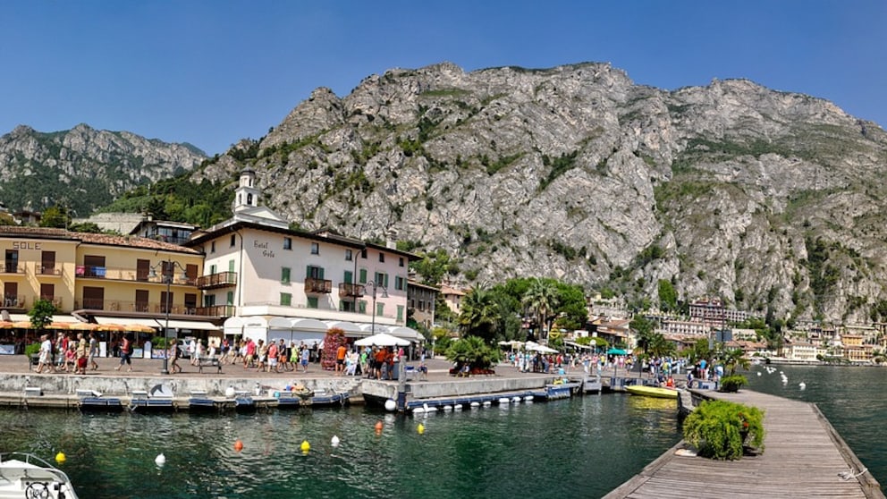 Limone sul Garda ist einer der vielen malerischen Orte am Gardasee.