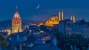 Galataturm und Suleymaniye-Moschee in Istanbul