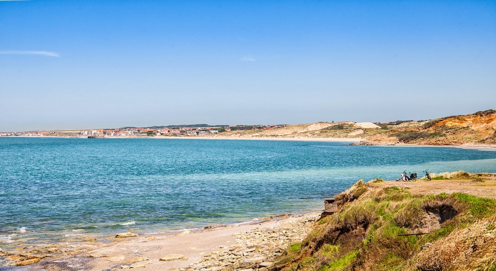 Der Strand Wissant ist für seinen Blick auf Englands Küste und kristallklares Wasser bekannt.