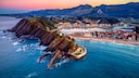 Blick auf Ribadesella: Einer der Urlaubsorte in Spanien, die zu den Geheimtipps bei Einheimischen zählen