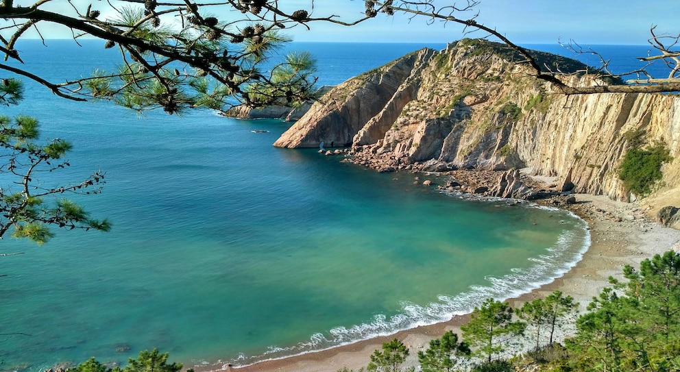 Playa del Silencio   – das Ausmaß seiner Schönheit wird von oben betrachtet besonders deutlich