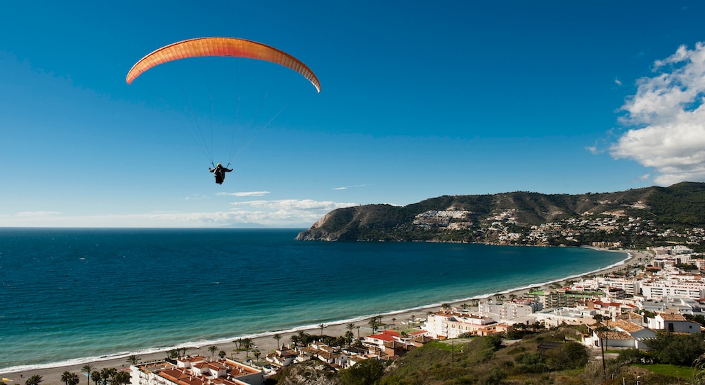 Playa de la Herradura – das Unterwasserparadies liegt nahe Playa de la Herradura – das Unterwasserparadies liegt nahe Almuñécar