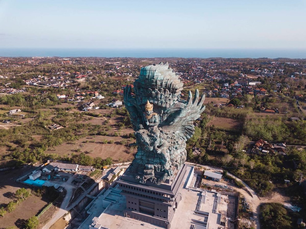 Die GWK-Statue auf Bali zählt zu den größten Statuen der Welt