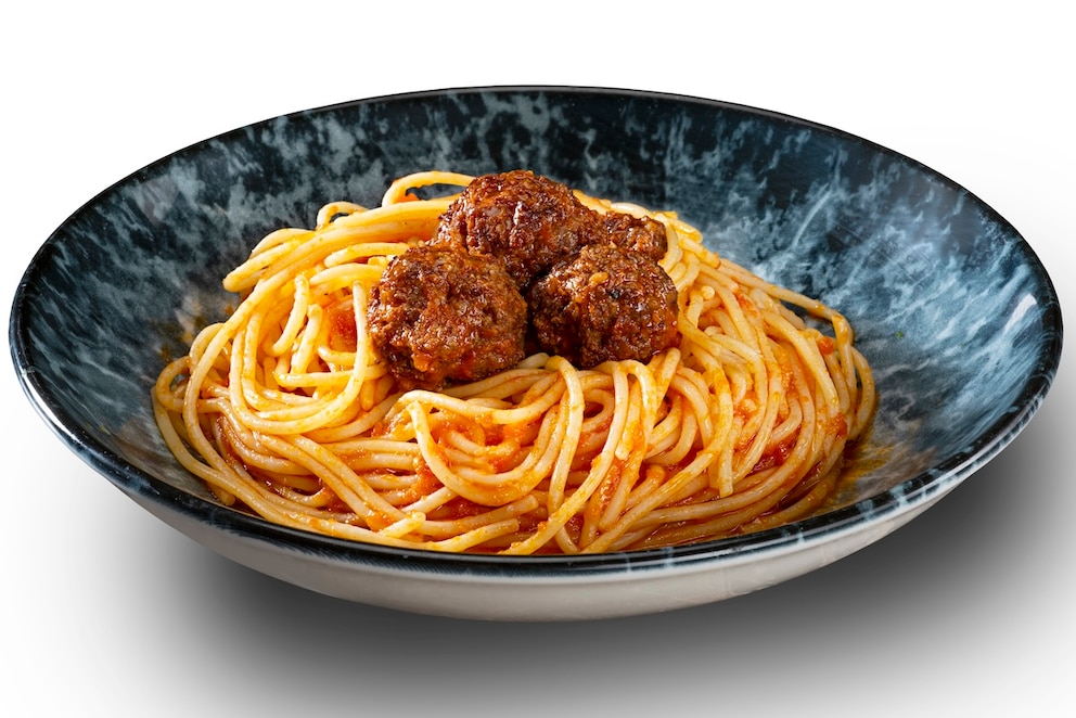 Spaghetti und Fleischbällchen wurden, wie angeblich die Tomatensauce auf Pizza auch, in den USA erfunden