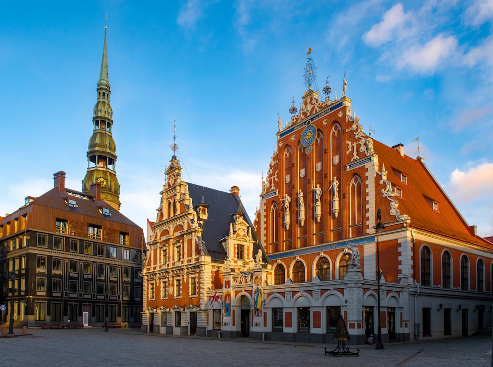 Schwarzhäupterhaus auf dem Rathausplatz von Riga