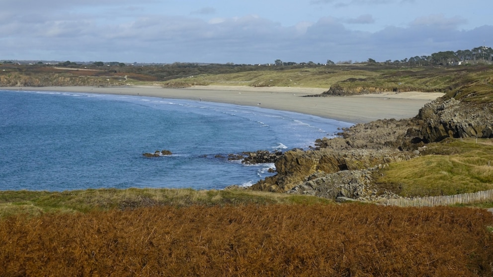 La Plage des Blanc Sablons –am Strand des weißen Sandes ist der Name Programm