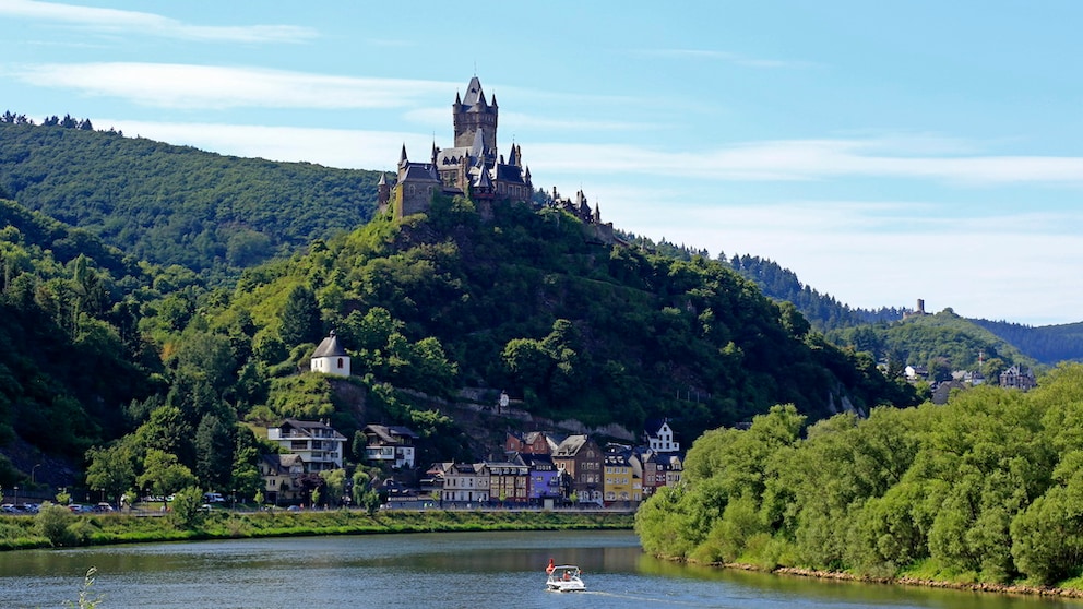 Geheimtipps für einen Urlaub in Deutschland: Die Reichsburg bei Cochem an der Mosel