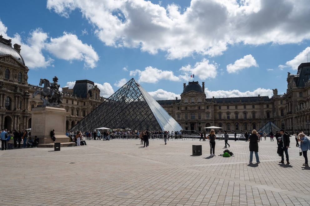 Louvre