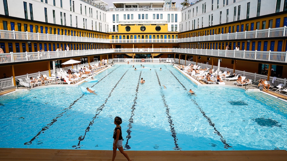 Piscine Molitor in Paris