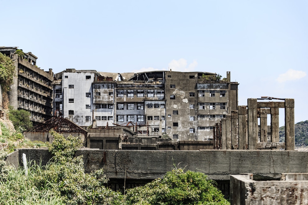 Hashima: Die gesamte Insel besteht fast nur aus Beton