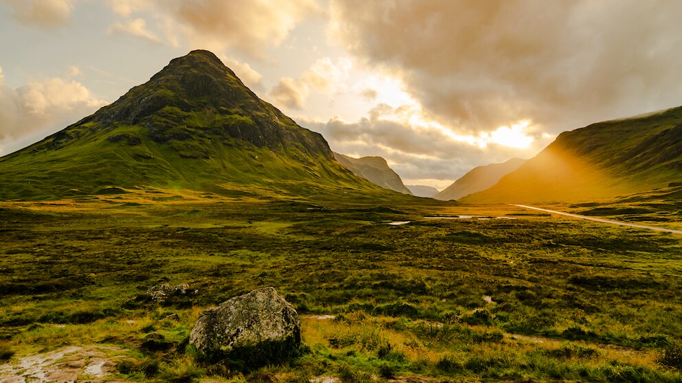 Schottland ist bekannt für seine schroffen Landschaften, wie z. B. die berühmten Highlands