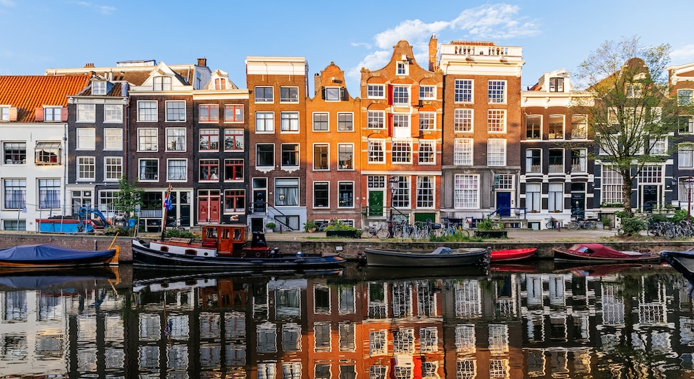 Amsterdam ist ein tolles Reiseziel für einen Urlaub im Juli