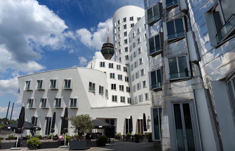 Gebäudeensemble Neuer Zollhof am Medienhafen